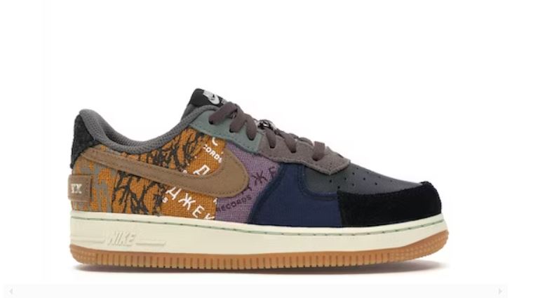 Af1 low x travis scott