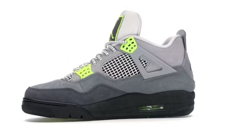 Jordan Retro 4 SE 95 Neon