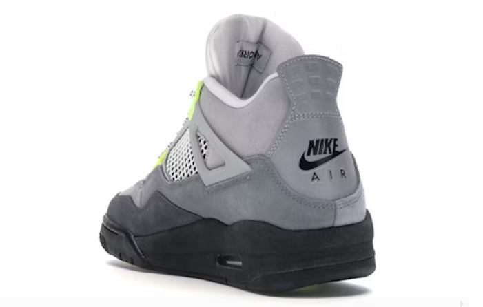 Jordan Retro 4 SE 95 Neon