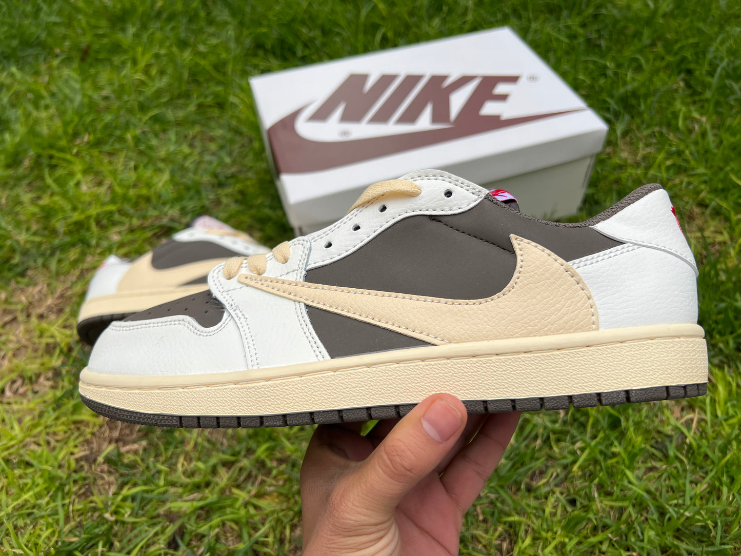 Retro 1 Travis Scott low