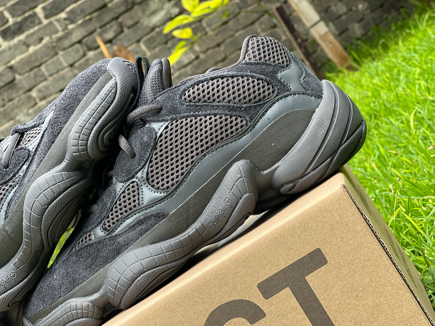 Adidas Yeezy 500 Utility Black