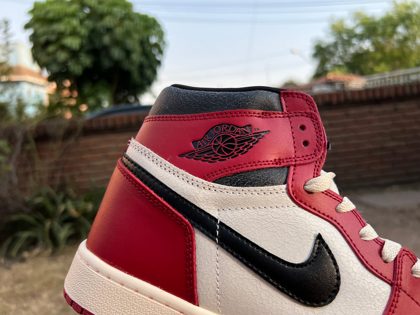 Jordan Retro 1 High Chicago Lost and Found