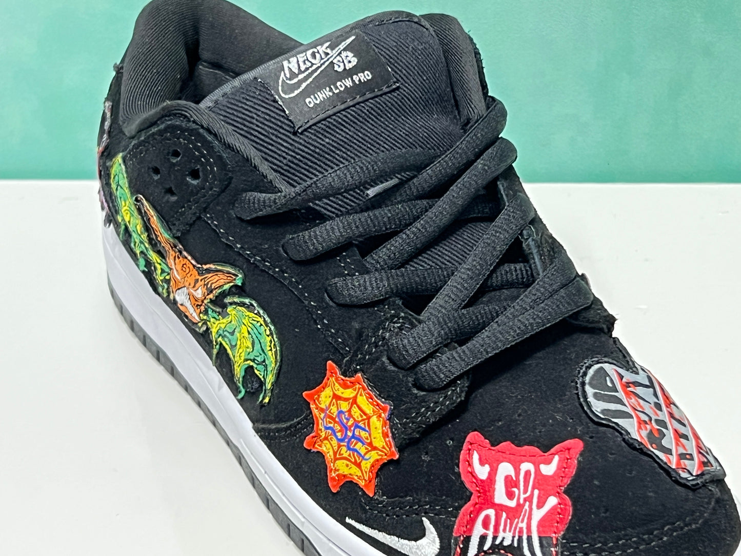 Nike SB Dunk Neckface