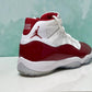 Jordan Retro 11 blanco con rojo