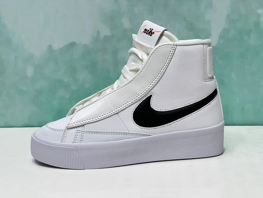 Nike Blazer blanco n