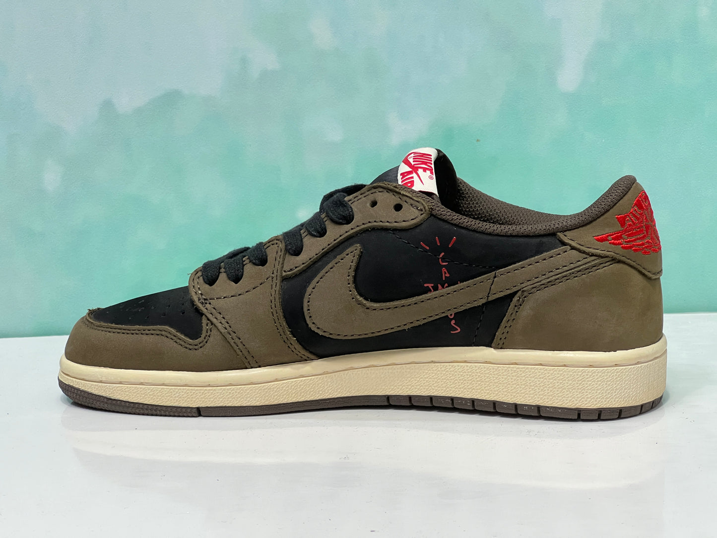 Air Jordan 1 Retro 1 Low TRAVIS SCOTT  (G5)