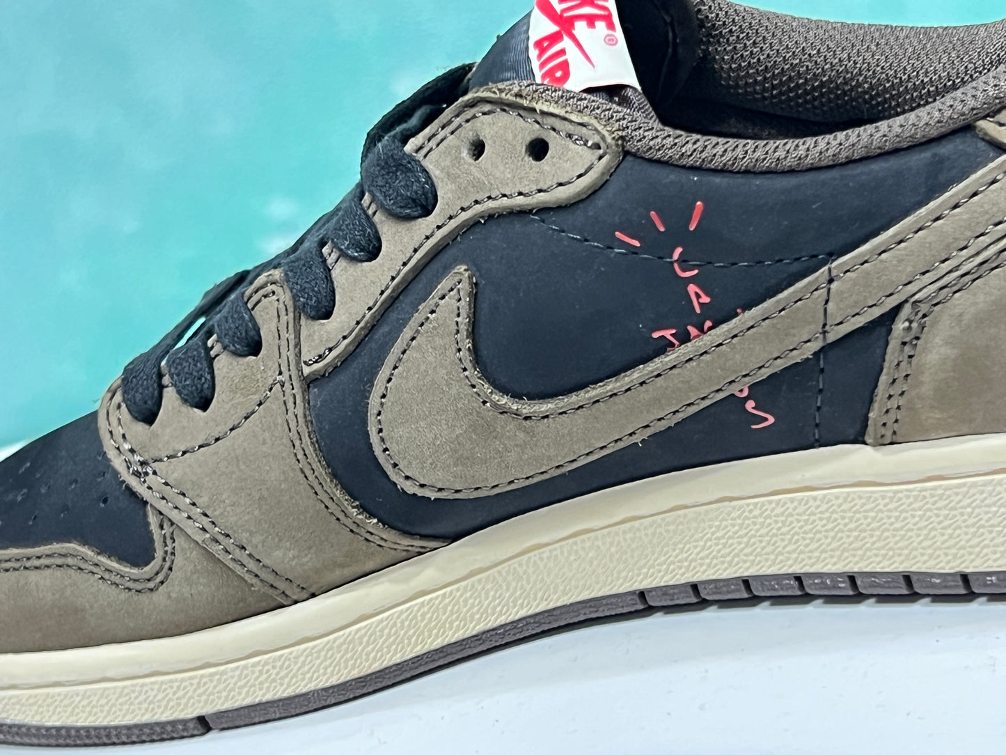 Air Jordan 1 Retro 1 Low TRAVIS SCOTT  (G5)