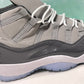 Jordan Retro  11 gris