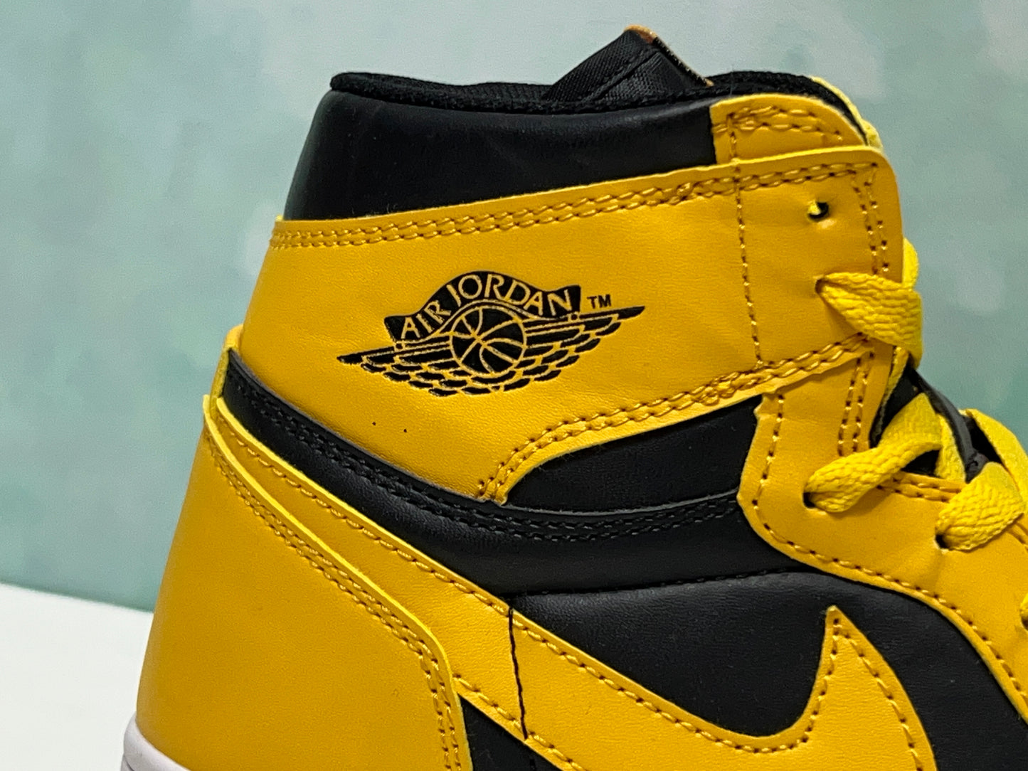 Jordan 1 Amarillo