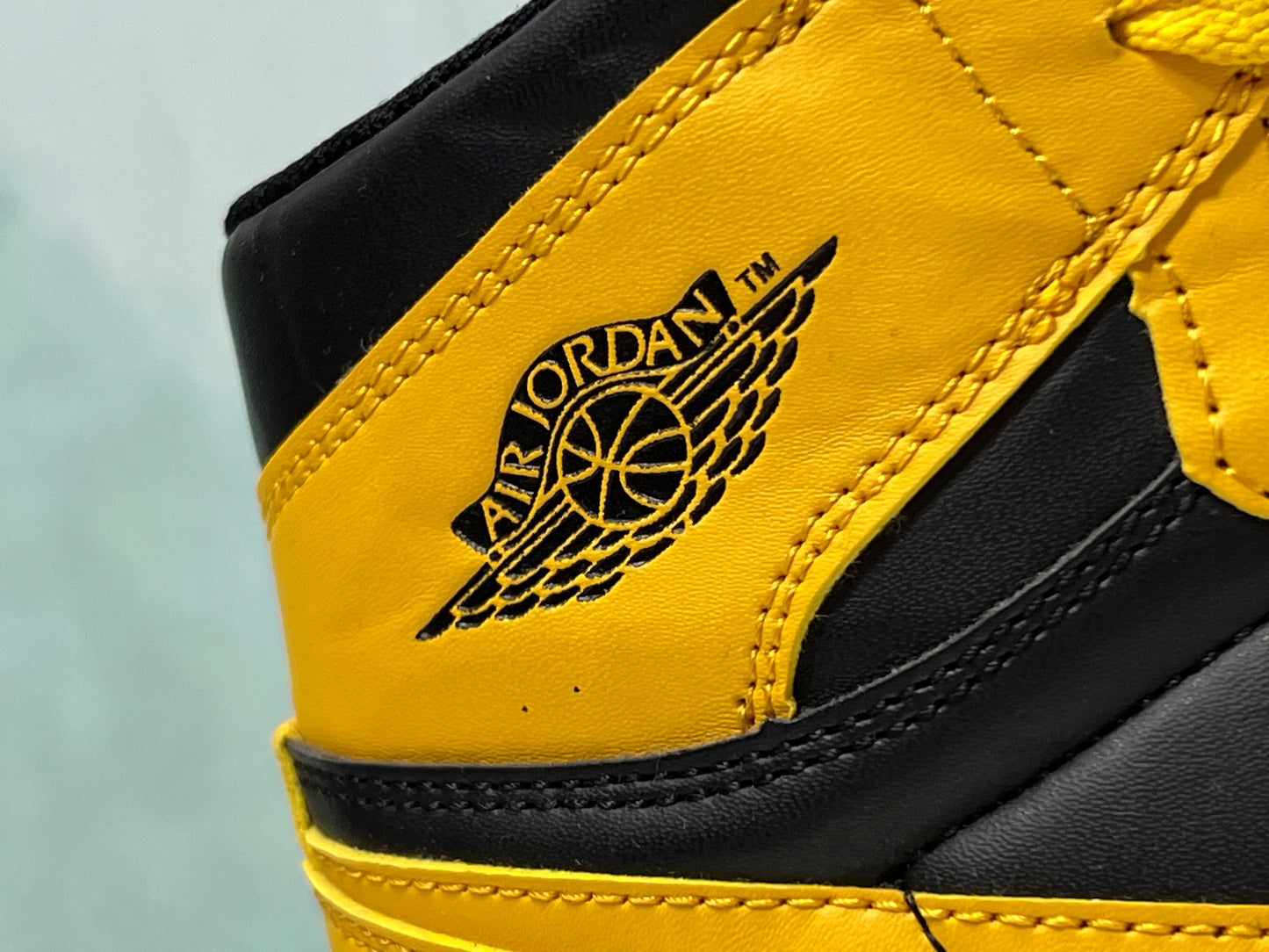 Jordan 1 Amarillo