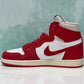 Jordan 1 rojo peluche