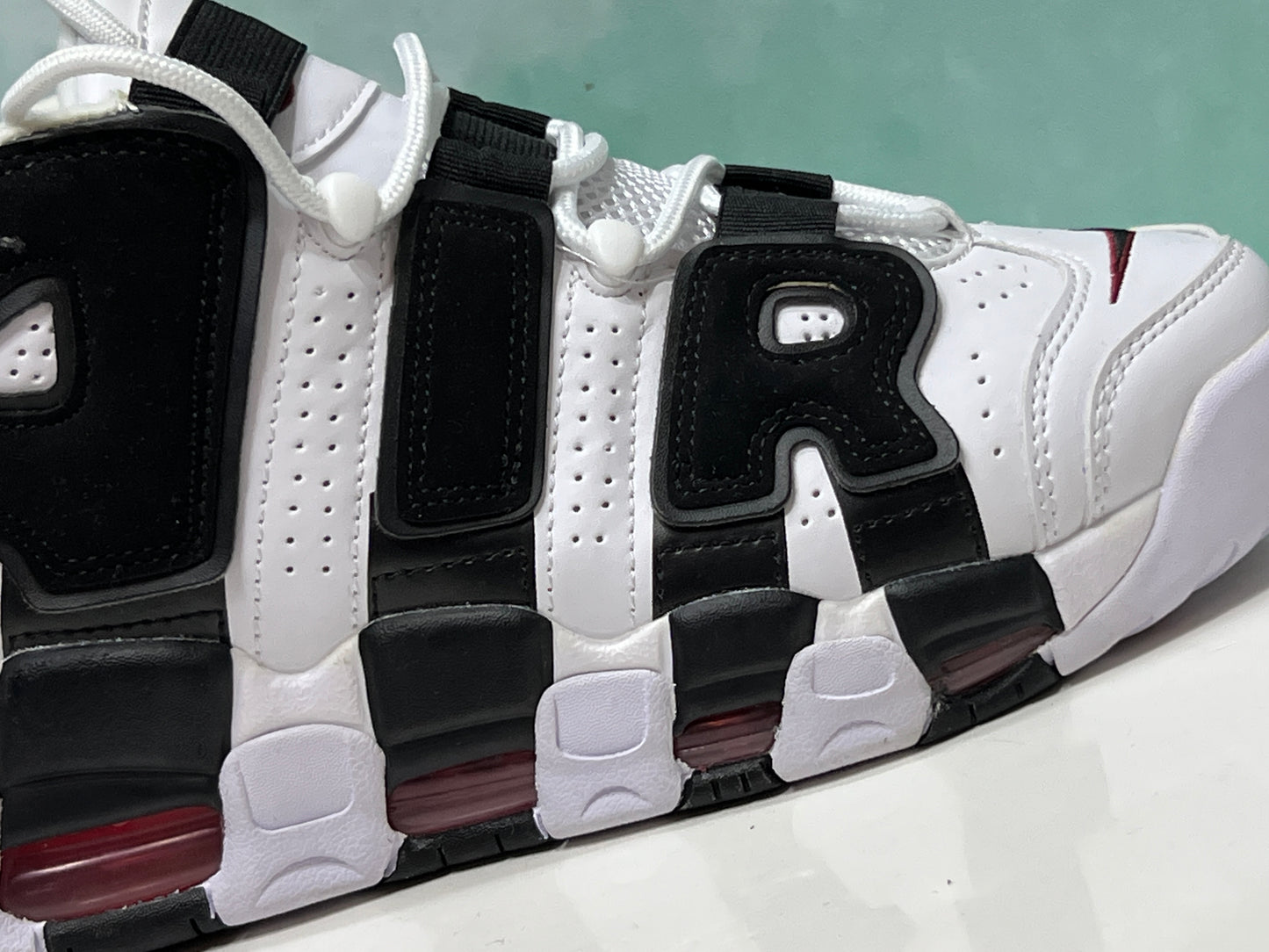 Nike Air More Uptempo BN