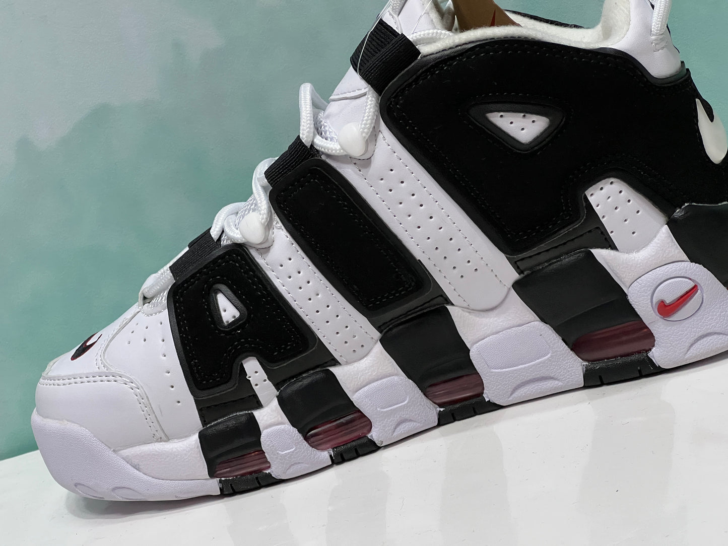 Nike Air More Uptempo BN