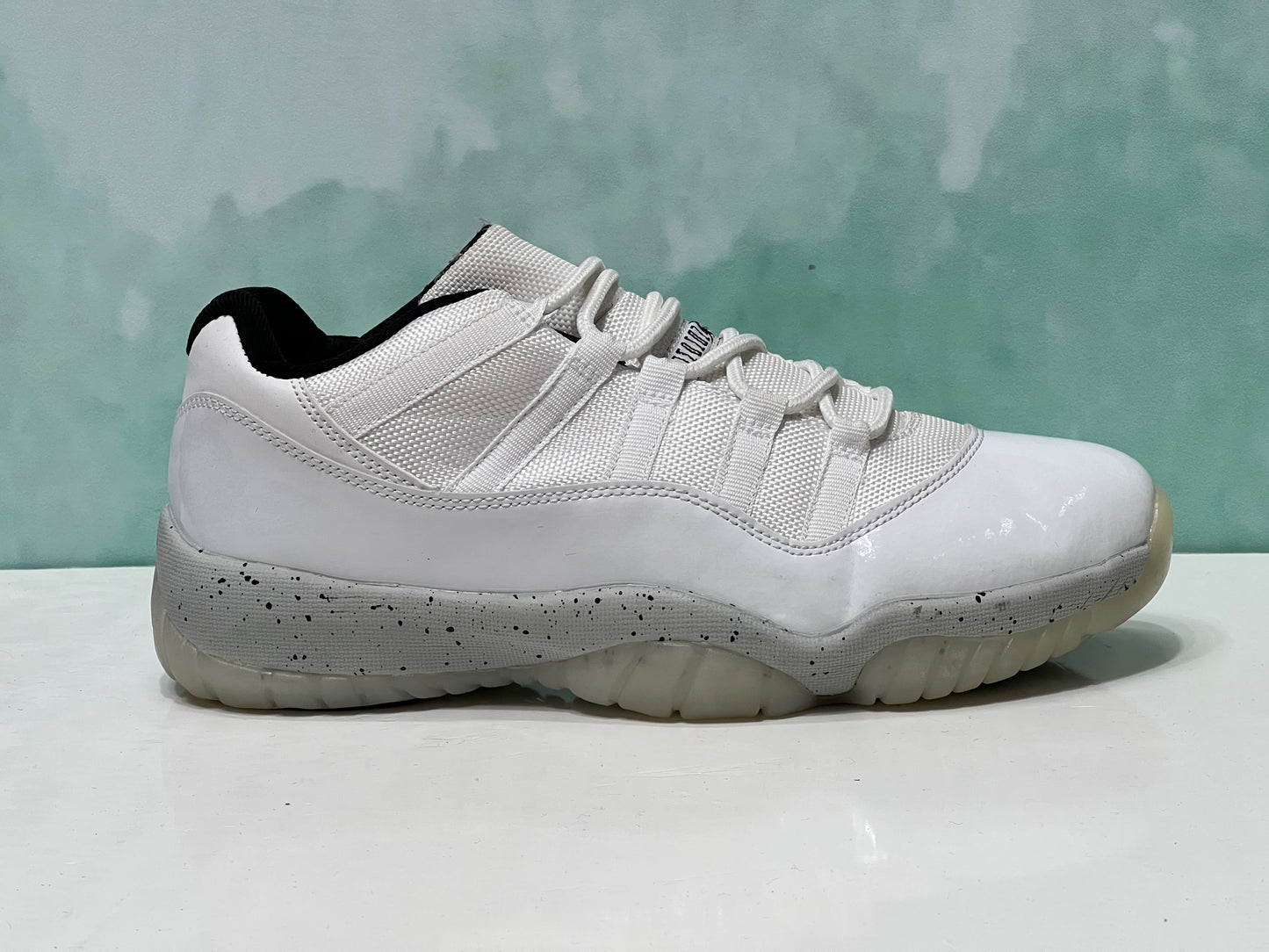 Jordan Retro  11 Blanco Low