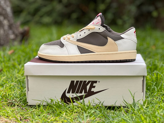 Retro 1 Travis Scott low