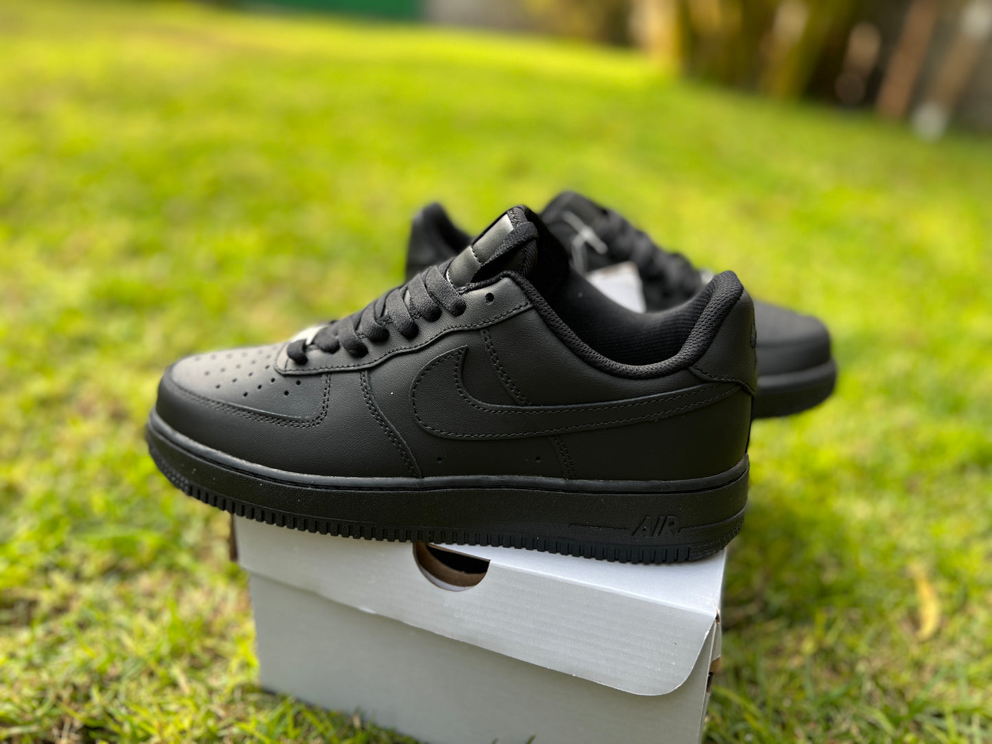 Nike Air Force 1 "Premium" negro