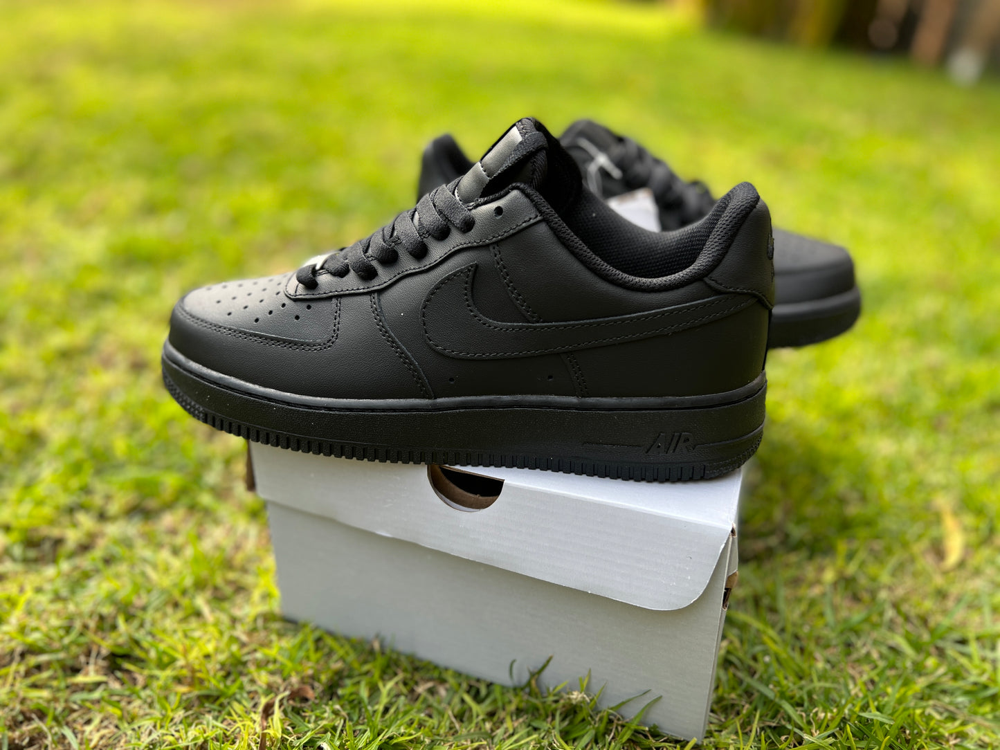 Nike Air Force 1 "Premium" negro