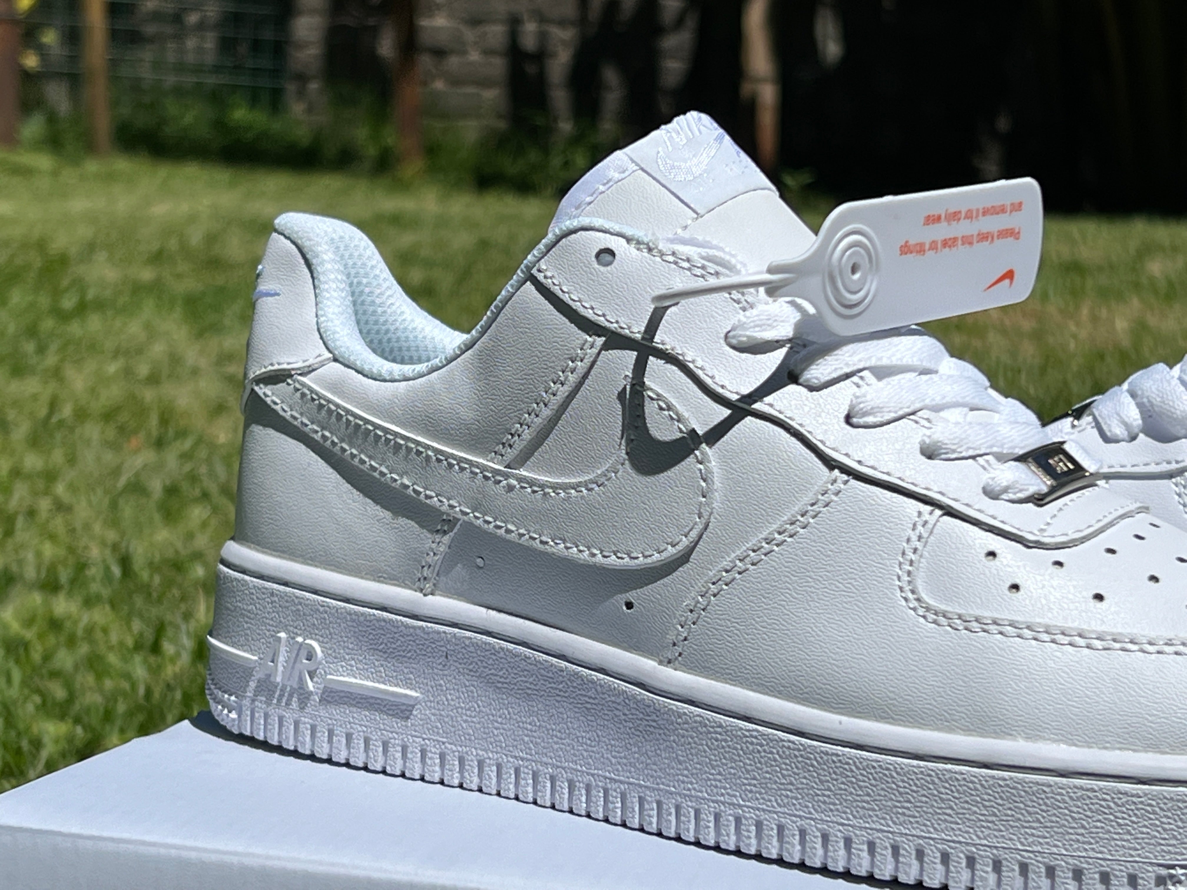 Af1 1.1 outlet