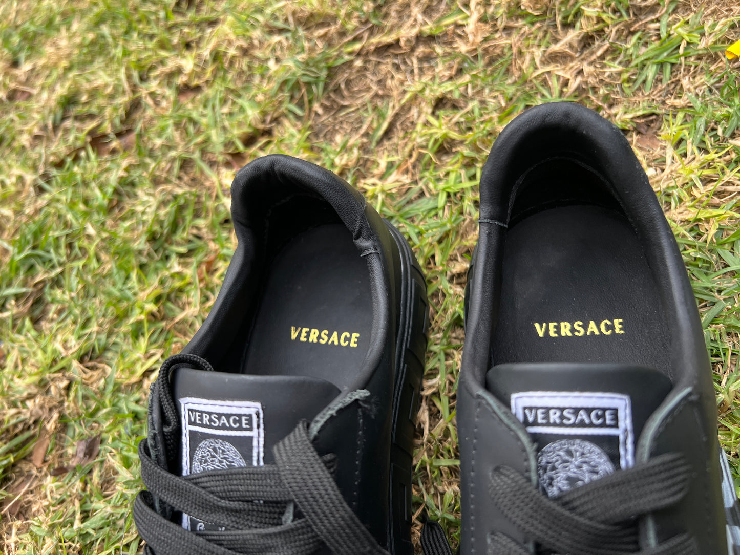 Versace negro  calidad  G5