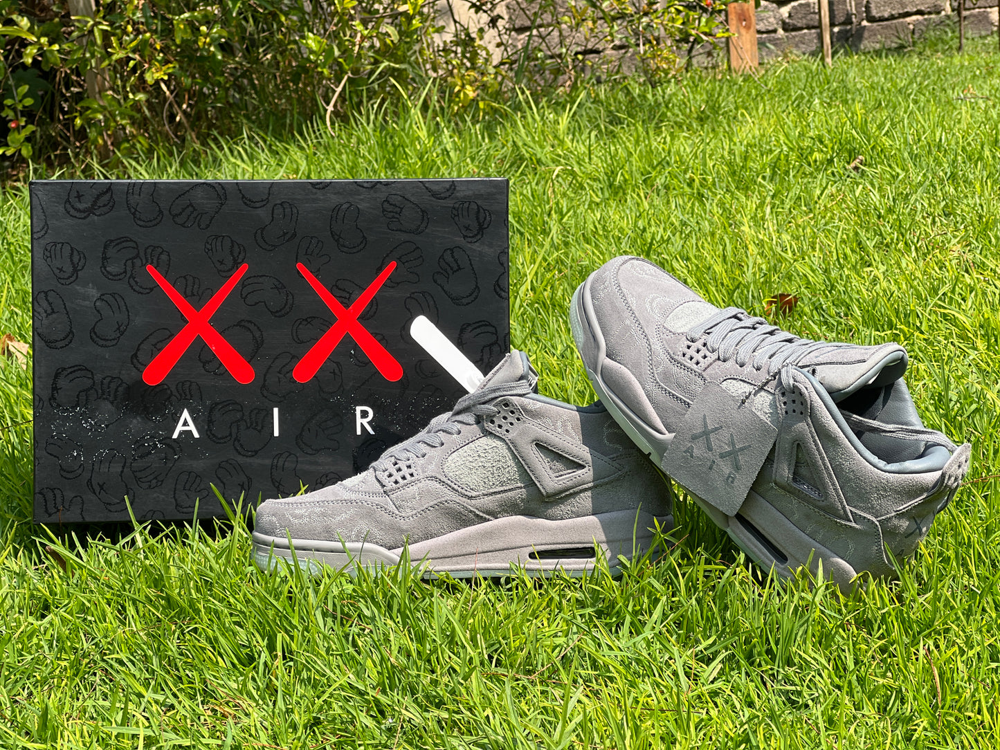 Retro 4 X Kaws calidad G5