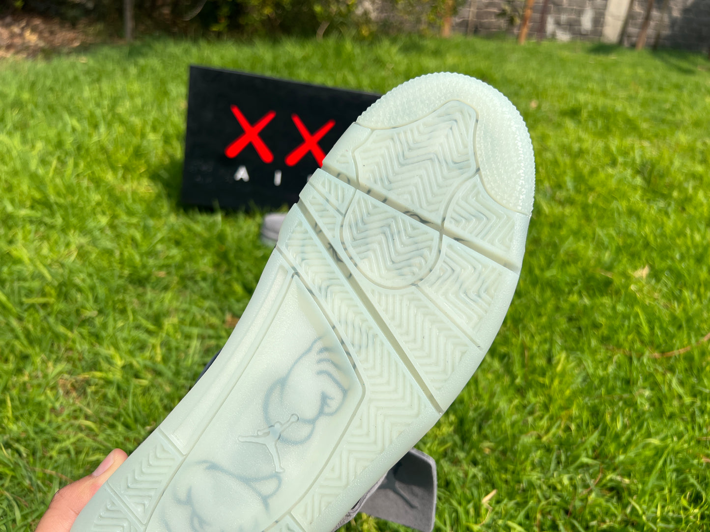 Retro 4 X Kaws calidad G5