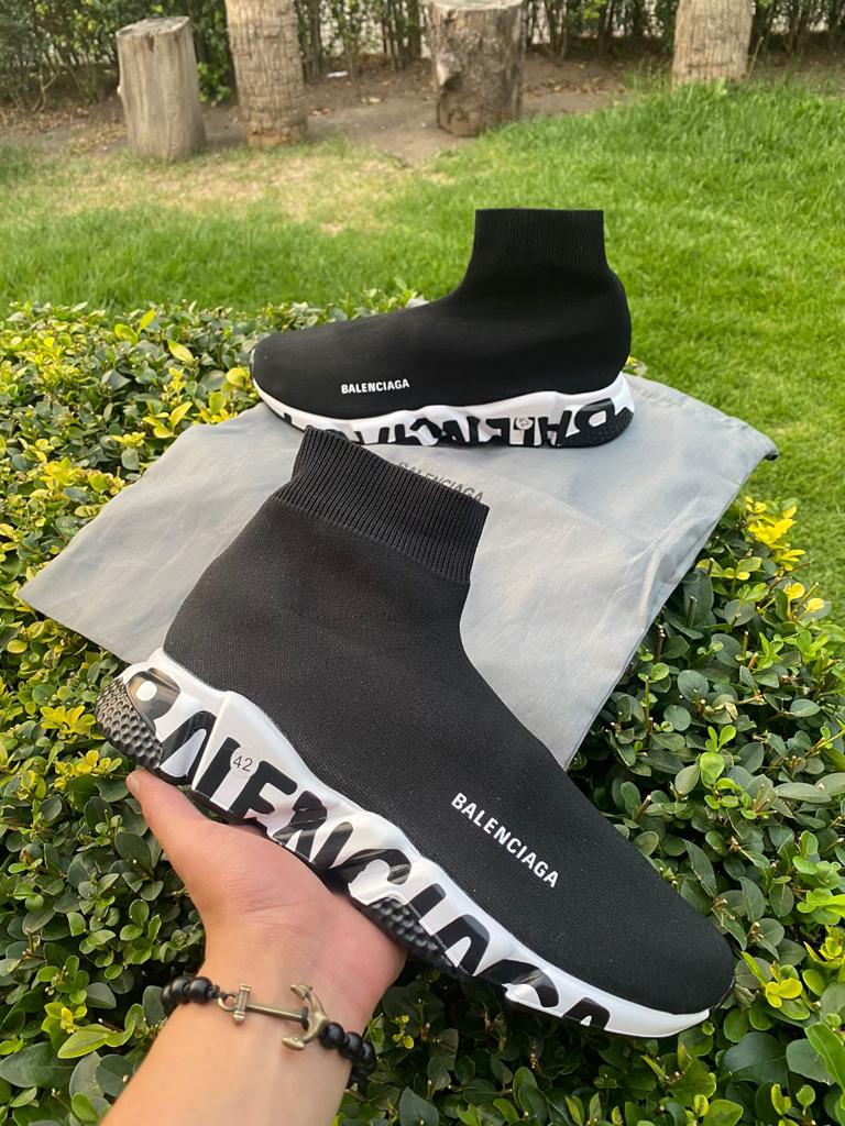 Balenciaga Negro